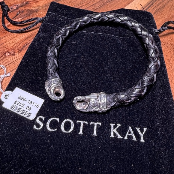 Scott Kay Other - SCOTT KAY Equestrian Classic Woven Leather Bracelet with S.S .925. SIZE 8.5in